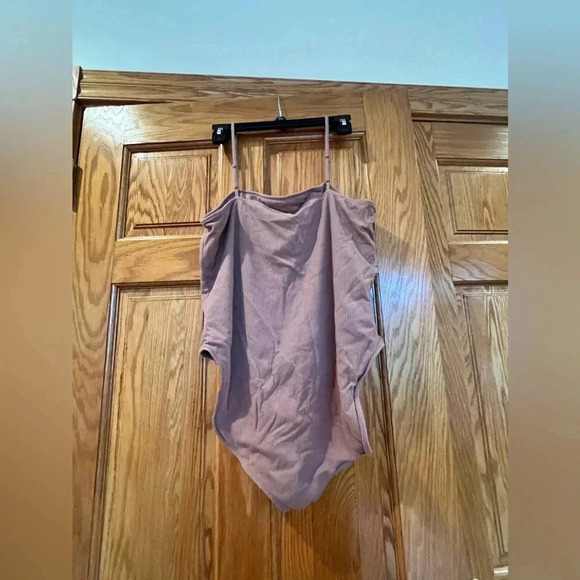 Old Navy - Bodysuit - Picture 4 of 5